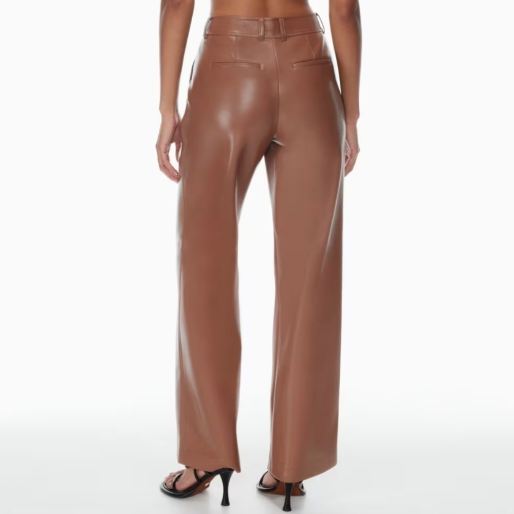 🌿 Aritzia Babaton Mauve Vegan Leather Wide Leg Pants, Size 6 ~ EUC - Picture 2 of 13